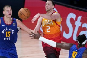 在线体育赛事-蒂姆连续七场比赛得分超过表现优异，掘金不断突破！引发球迷热议的简单介绍