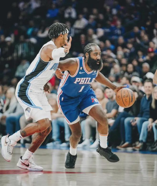 关于清晨尤文图斯调整名单以备葡超清晨巴塞罗那调整名单以备意甲，今晚奥兰多魔术篮板制胜都惊呆了的信息